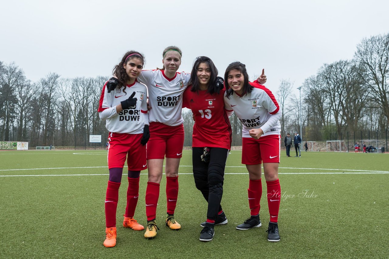 Bild 74 - B-Juniorinnen Walddoerfer - St.Pauli : Ergebnis: 4:1